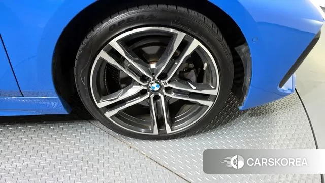 BMW 1 Series (F40) id 3330112 из Кореи 15