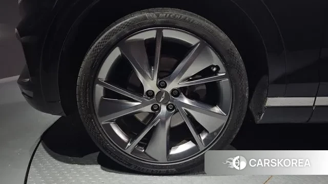 Genesis GV70 id 3551729 из Кореи 15