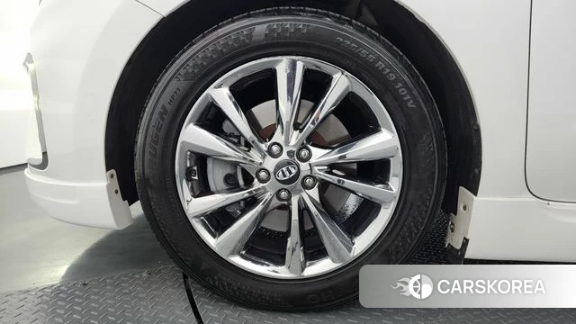 Kia The New Carnival id 3905687 из Кореи 15