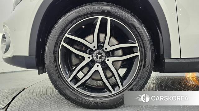 Mercedes-Benz GLA-Class X156 id 4339435 из Кореи 26
