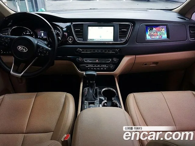 Kia The New Carnival id 2465814 из Кореи 15