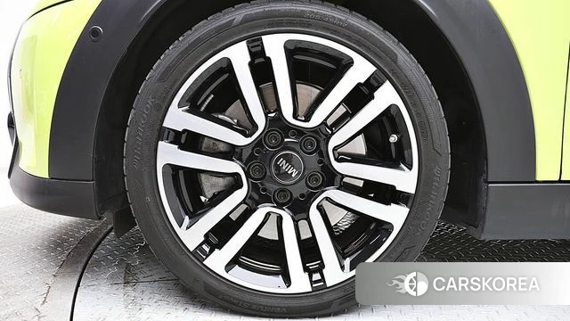 Mini Cooper S id 4650027 из Кореи 15