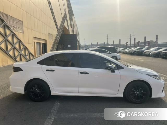 Toyota Corolla id 4291094 из Китая 11