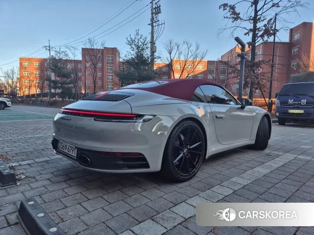 Porsche 911(992) id 3540048 из Кореи 15