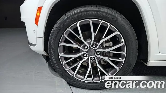 Jeep Grand Cherokee (WL) id 2874769 из Кореи 15