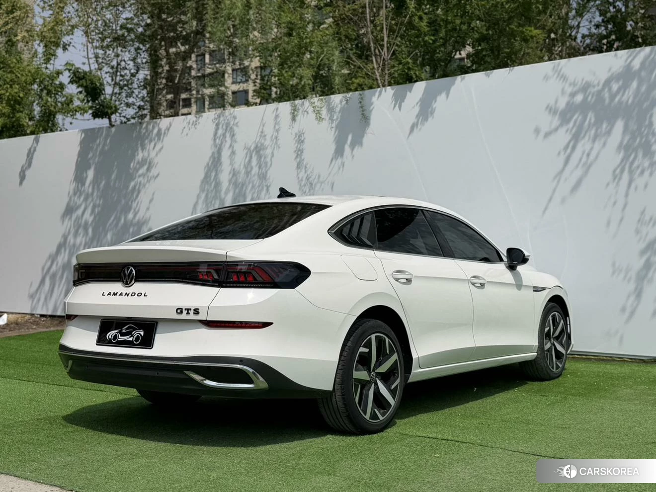 Volkswagen Lingdu 2023 Белый из Китая, фото 5