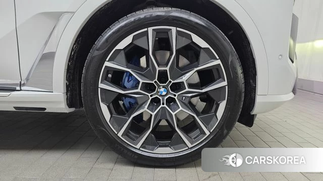 BMW X7 (G07) id 4407966 из Кореи 15