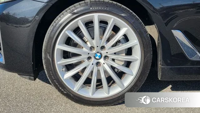 BMW 5 Series (G30) id 3550240 из Кореи 15