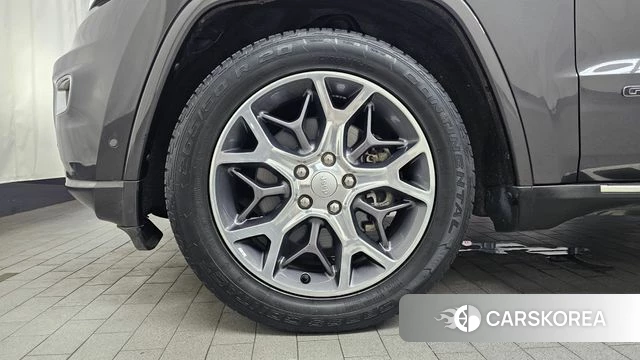 Jeep Grand Cherokee id 4775415 из Кореи 15