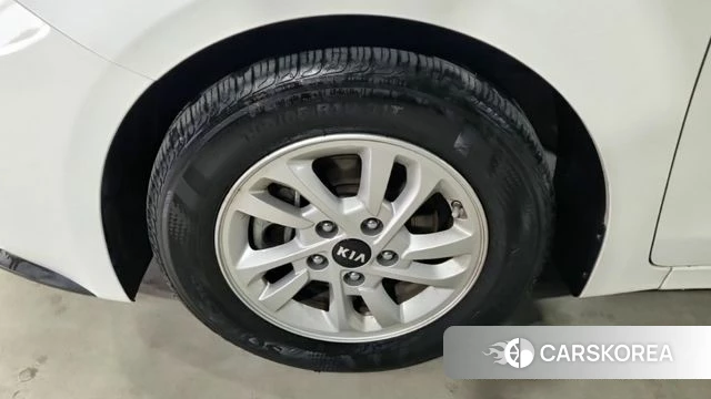 Kia Come New K3 id 4283737 из Кореи 13
