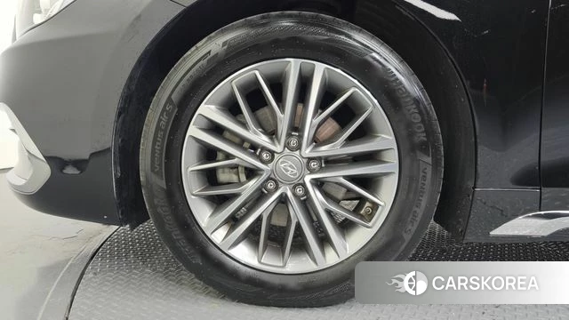 Hyundai Grandeur IG id 4647840 из Кореи 25