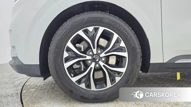 Kia Carnival 4th generation id 3760101 из Кореи 15