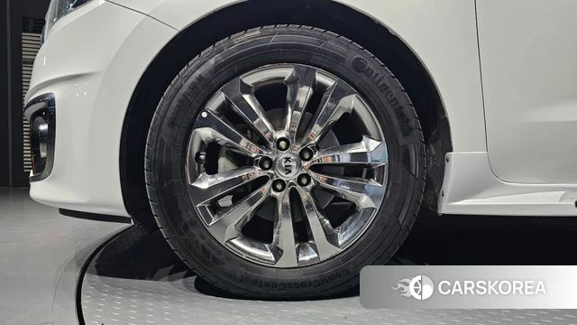 Kia All New Carnival id 4269521 из Кореи 15