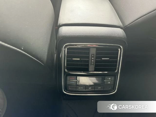 Volkswagen Passat PHEV 2020 Черный из Китая, фото 5