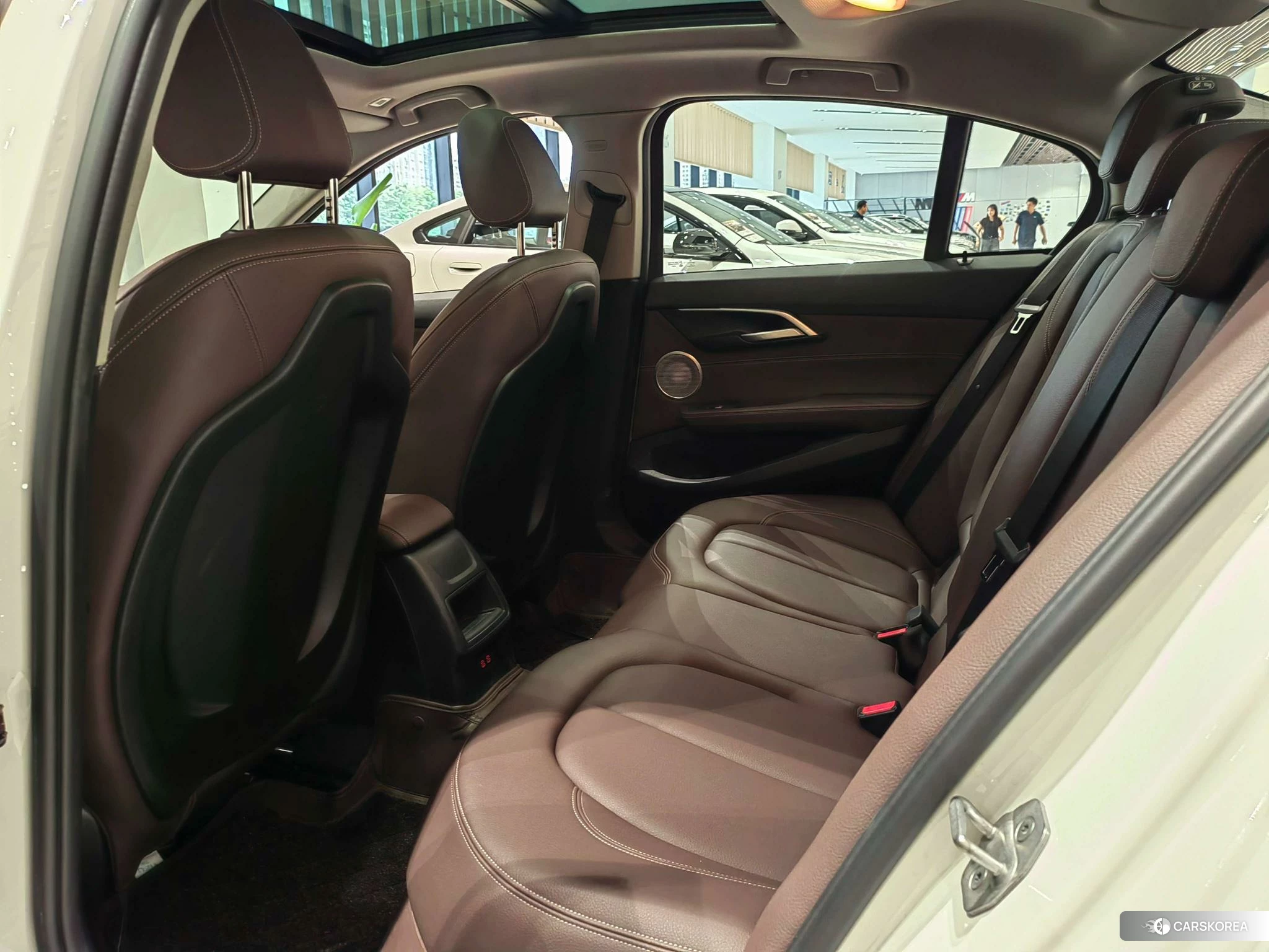 BMW 1 series id 4419557 из Китая 7