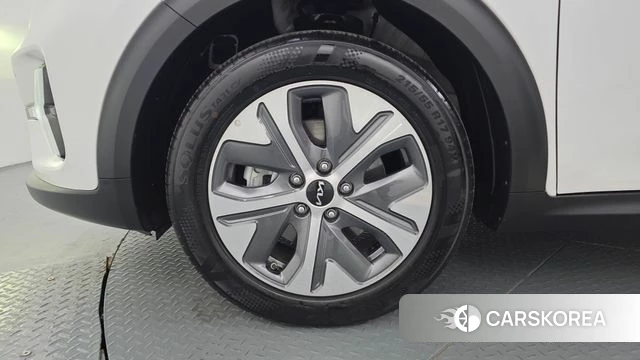 Kia Niro Plus id 4474947 из Кореи 29