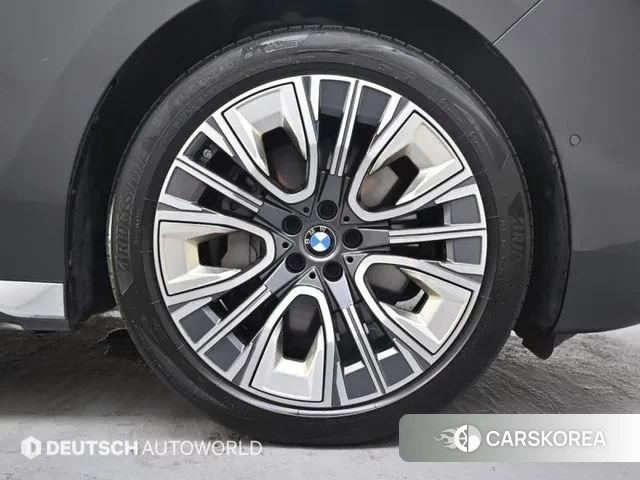 BMW 7 Series (G70) id 3026825 из Кореи 15