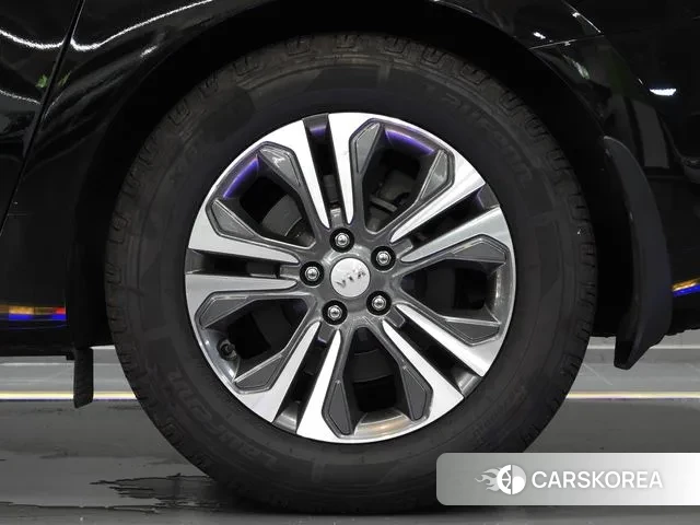 Kia The New Carnival id 3098233 из Кореи 15