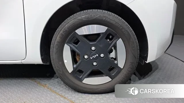 Kia The New Kia Ray EV id 3002180 из Кореи 15