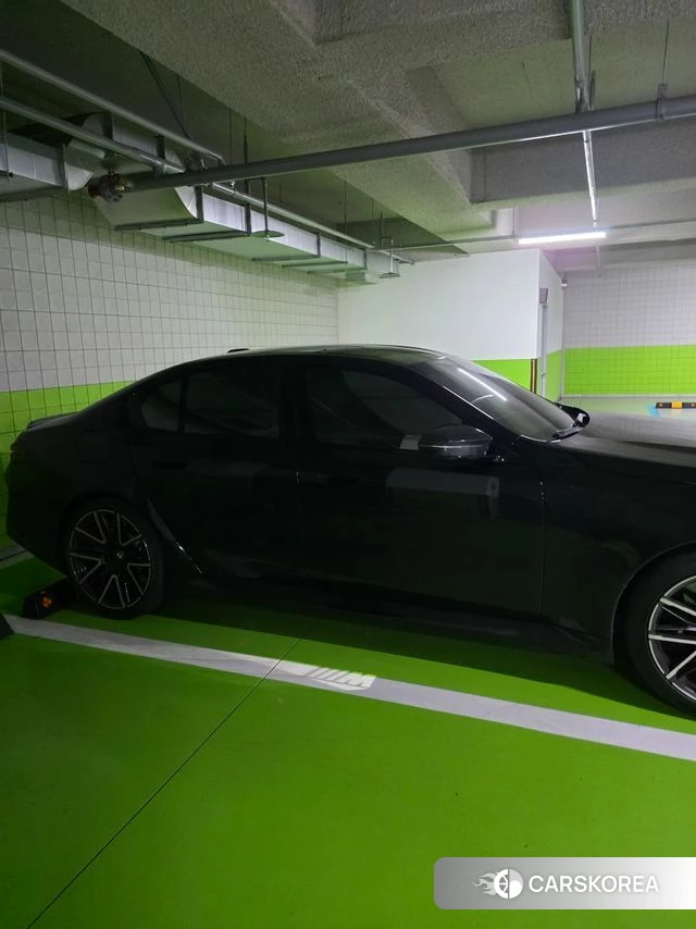 BMW M5 (G90) id 4629834 из Кореи 13