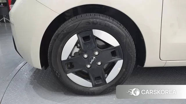 Kia The New Kia Ray EV id 3659197 из Кореи 15