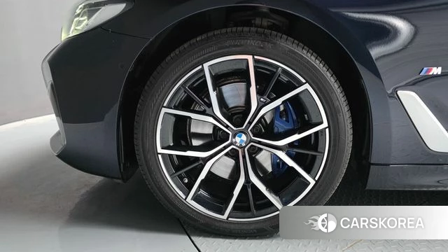 BMW 5 Series (G30) id 4323377 из Кореи 27