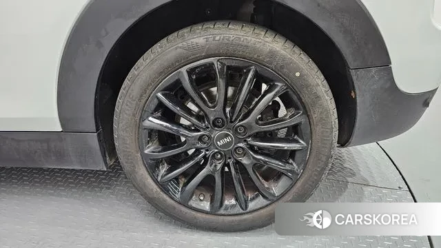 Mini Cooper Clubman id 3012982 из Кореи 15