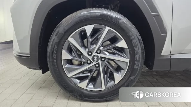 Hyundai Tucson (NX4) id 3788496 из Кореи 15