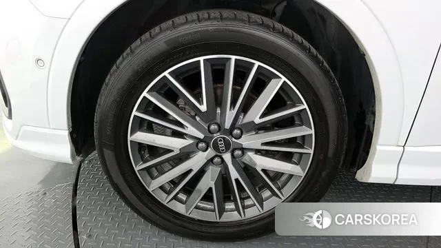 Audi Q3 (F3) id 3610851 из Кореи 15