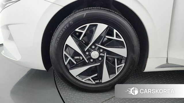 Hyundai The New Grandeur IG Hybrid id 4476266 из Кореи 29