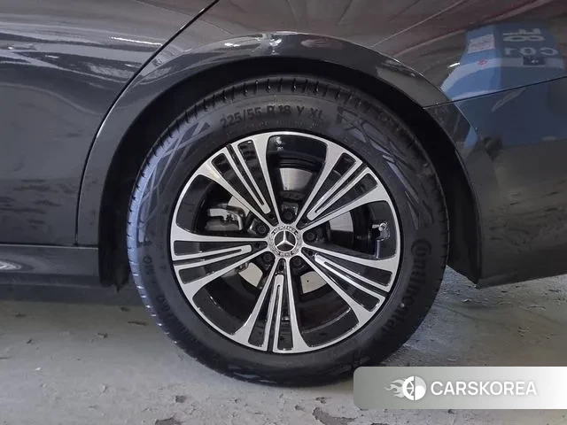 Mercedes-Benz E-Class W214 id 3610023 из Кореи 10