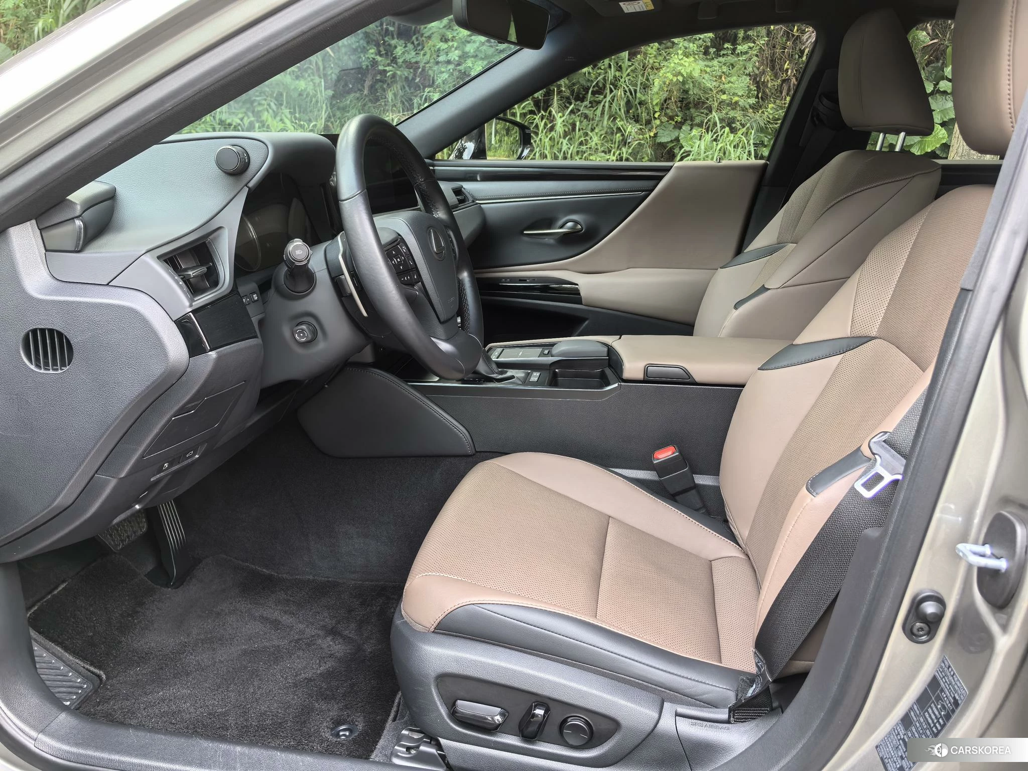 Lexus ES id 4486588 из Китая 8