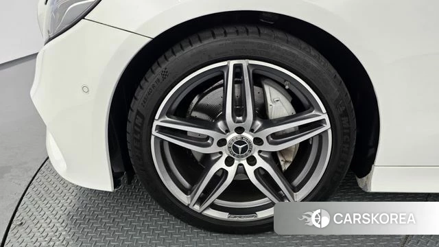 Mercedes-Benz E-Class W213 id 4446986 из Кореи 33