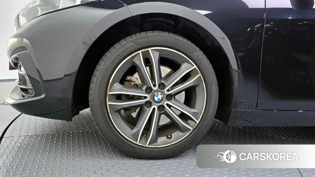 BMW 1 Series (F40) id 4601409 из Кореи 25
