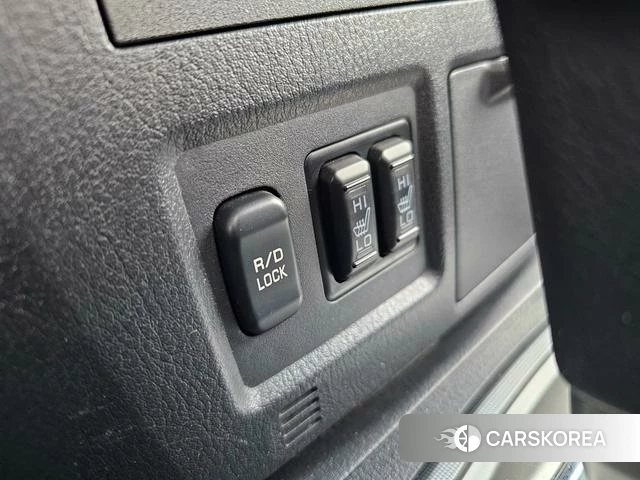 Mitsubishi  Pajero (imported) id 4235867 из Китая 30