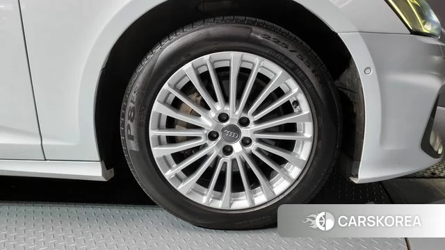 Audi A6 (C8) id 3833842 из Кореи 15