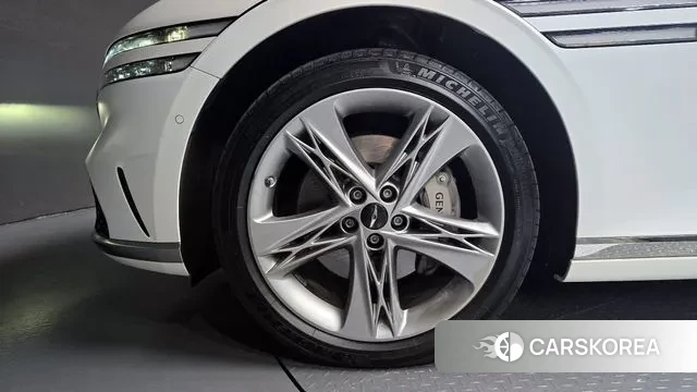 Genesis G90 (RS4) id 3322771 из Кореи 15