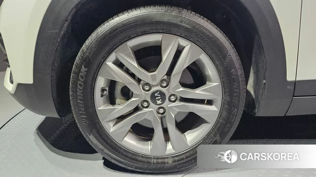 Kia Seltos id 4377042 из Кореи 15