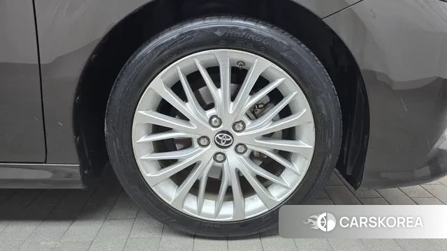 Toyota Camry (XV70) id 3636732 из Кореи 15