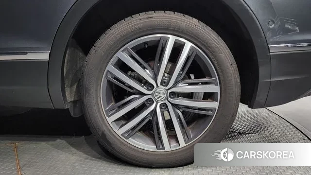 Volkswagen Tiguan Allspace id 2976193 из Кореи 15