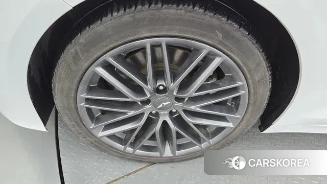 Genesis G70 id 3418220 из Кореи 15