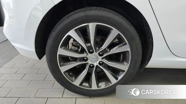 Hyundai i30 (PD) id 4557844 из Кореи 15