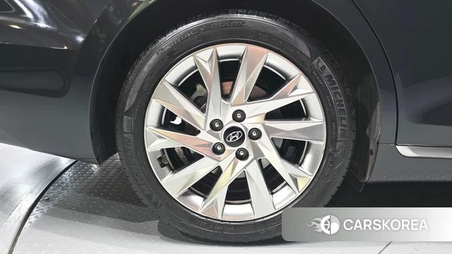 Hyundai The New Grandeur IG Hybrid id 4894354 из Кореи 15