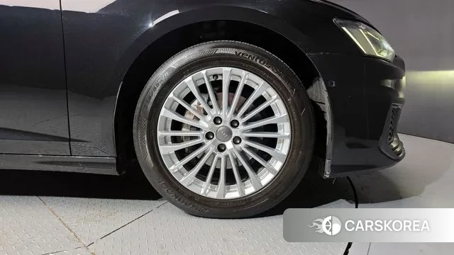 Audi A6 (C8) id 3713562 из Кореи 15