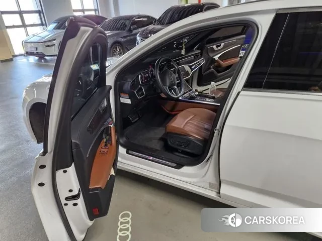 Audi A6 (C8) id 3740794 из Кореи 10