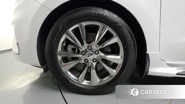 Kia The New Carnival id 3646643 из Кореи 15