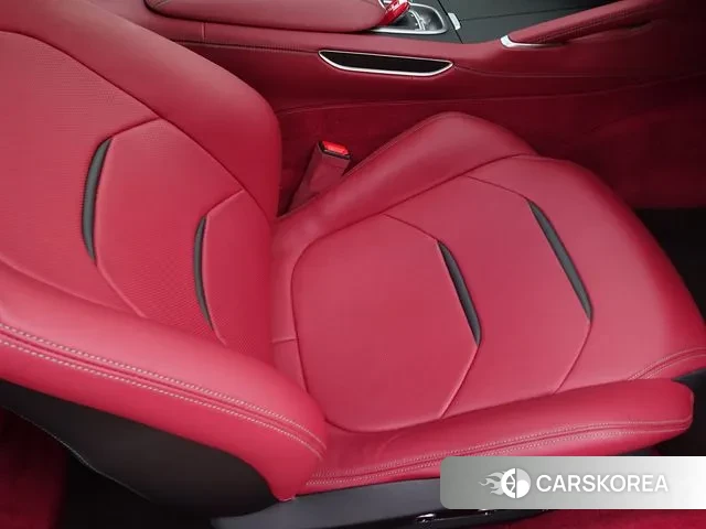 Ferrari GTC4 Russo id 3275449 из Кореи 15