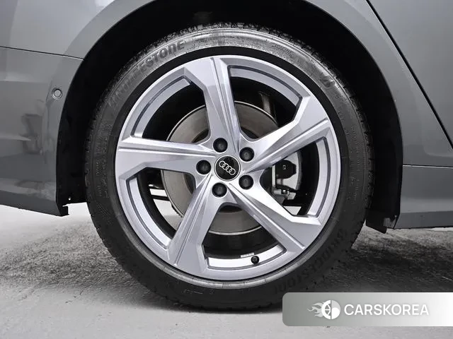 Audi A6 (C8) id 3648943 из Кореи 15