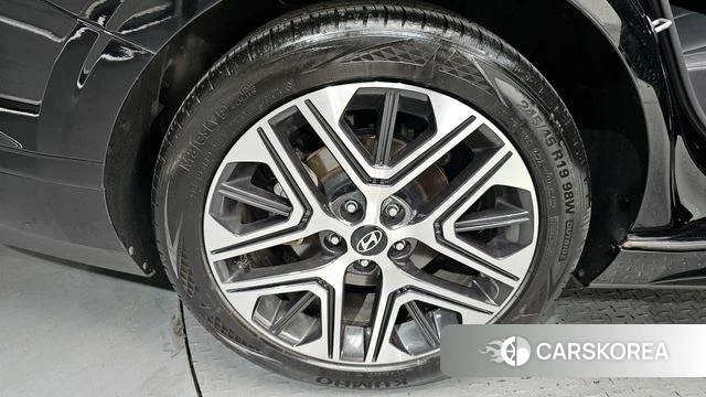 Hyundai Grandeur (GN7) id 3832304 из Кореи 15