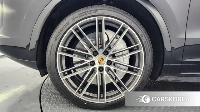 Porsche Cayenne (PO536) id 3676775 из Кореи 15